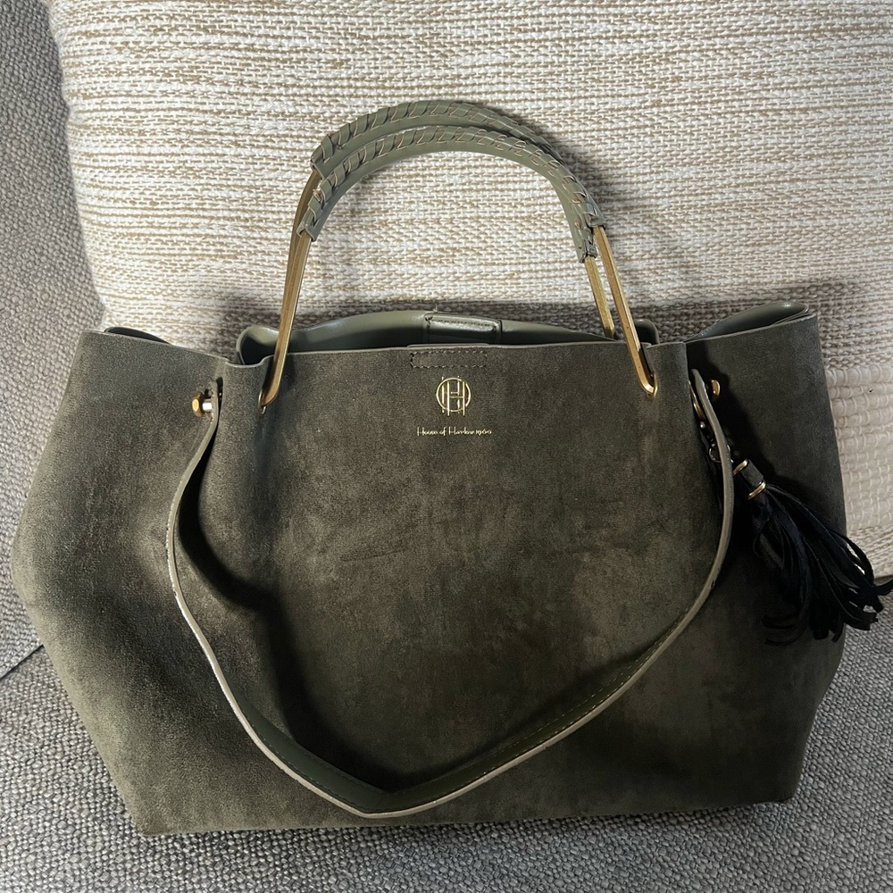 House of Harlow green suede purse. - Picture 5 of 5